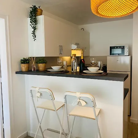 Chez Jade - Spa, Gare et centre ville Rennes Extérieur photo